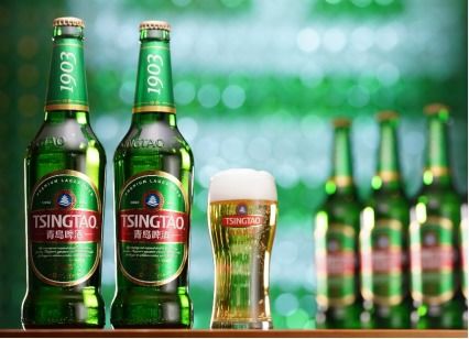 月圓酒滿 家國(guó)同慶 中秋節(jié)走親訪友,賞月同飲青島啤酒